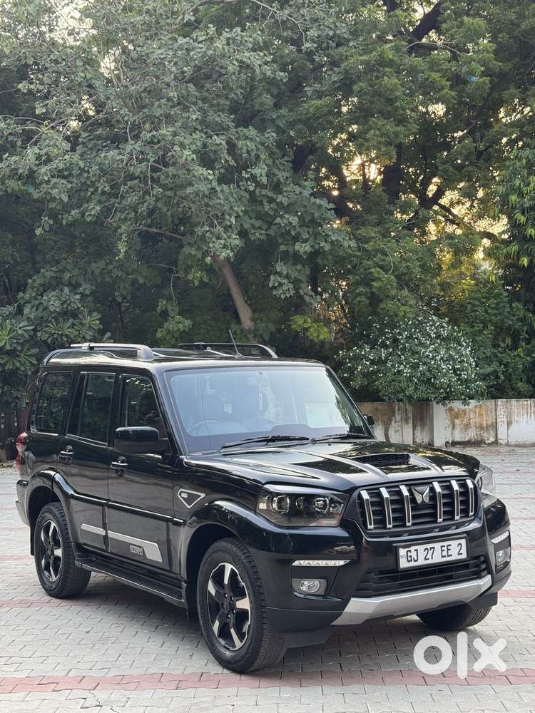 Mahindra Scorpio Classic 2.2 S 11 Mt 7 Str, 2024, Diesel