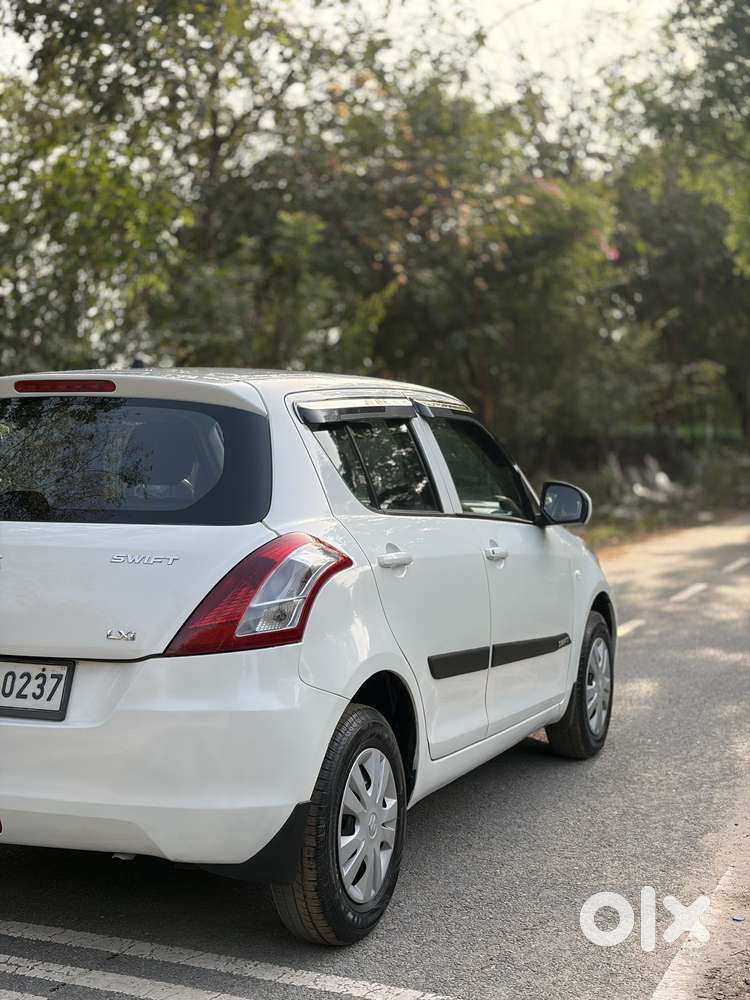 Maruti Suzuki Swift 2011-2014 Lxi, 2012, Cng & Hybrids