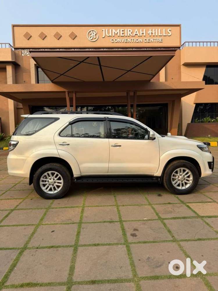Toyota Fortuner 2011-2016 4x2 Manual, 2014, Diesel