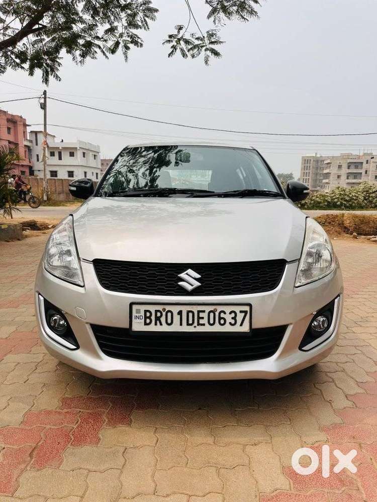 Maruti Suzuki Swift Vxi + Manual, 2017, Petrol