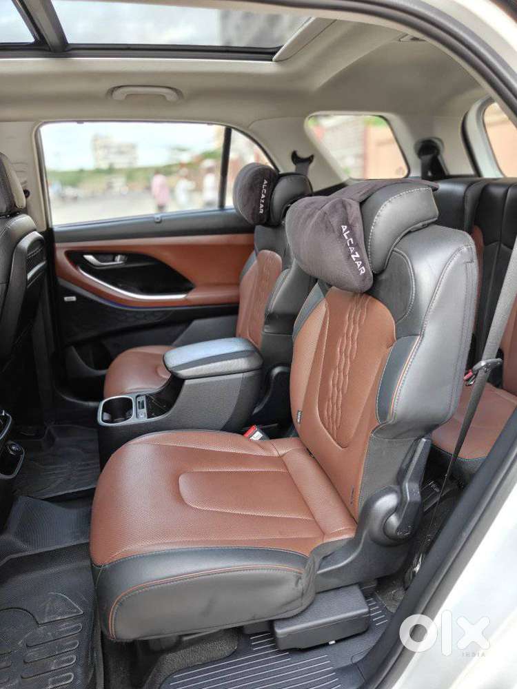 Hyundai Alcazar 2.0 Prestige (o) Petrol At 6 Str, 2022, Petrol