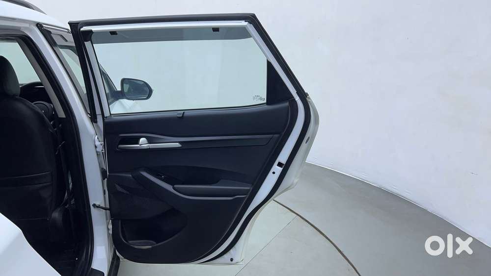 Kia Seltos 1.5 Htk+, 2023, Petrol
