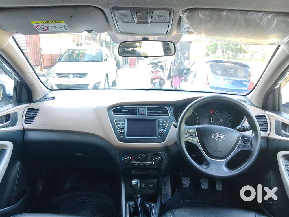 Hyundai Elite I20 Sportz (o) 1.2, 2020, Petrol