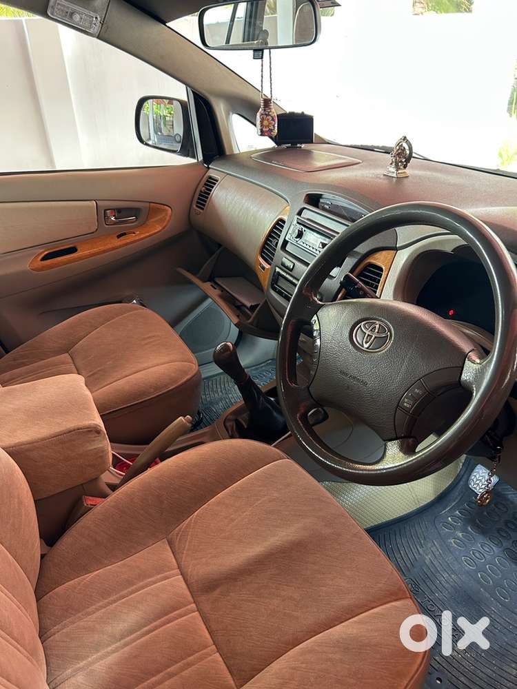 Toyota Innova Diesel 2009 Year