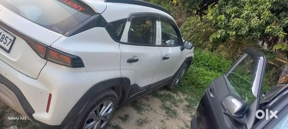 2025 Model Petrol Cng Bahar Se Lagvayi Hai