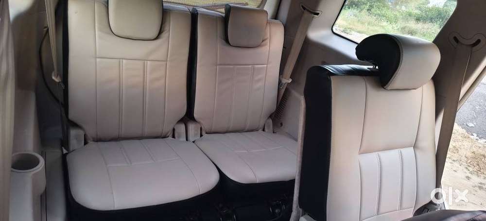 Mahindra Xuv500 At W10 Fwd, 2016, Diesel