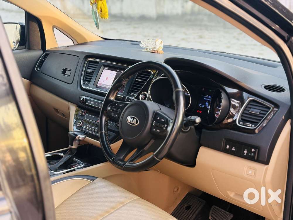 Kia Carnival Limousine Plus 7 Str, 2020, Diesel