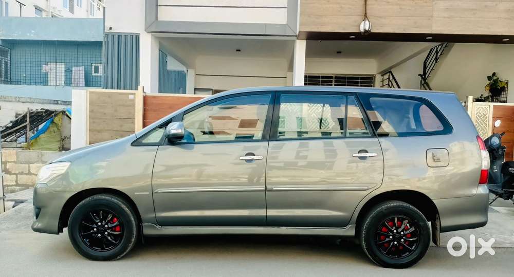 Toyota Innova 2.5 Vx 7 Str, 2012, Diesel