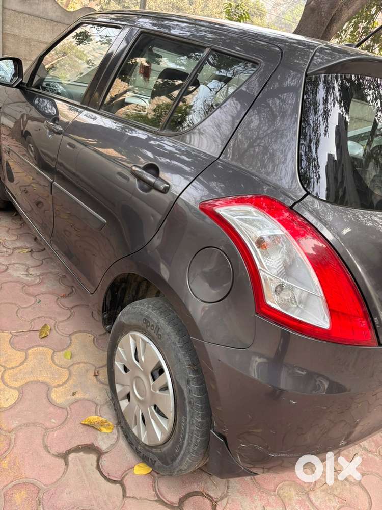 Maruti Suzuki Swift Petrol 77000 Km Driven