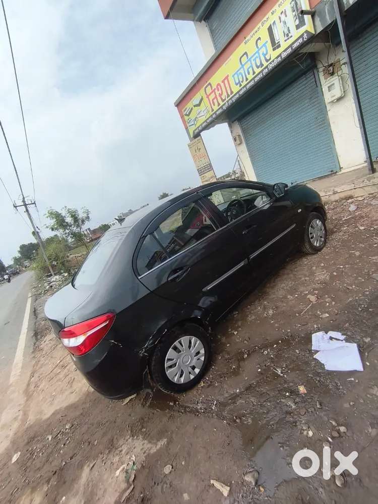 Tata Zest 2017