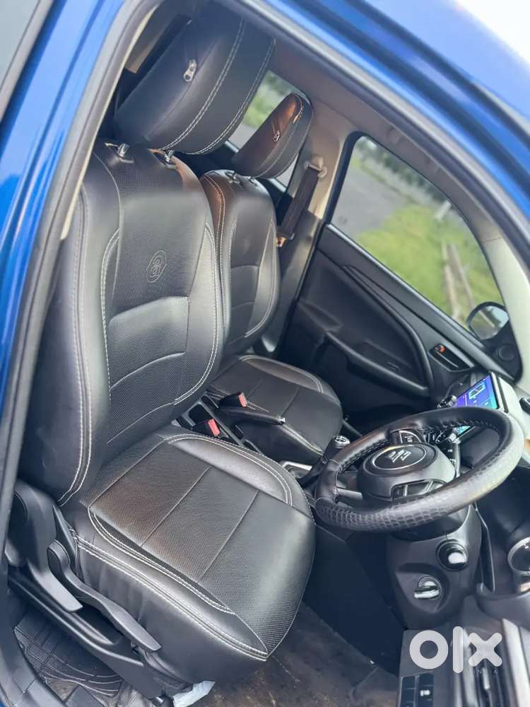 Maruti Brezza 1.5 Vxi Hybrid 2023
