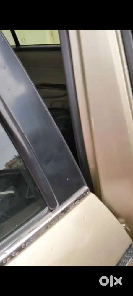 Maruti Suzuki Dzire 1.2 Vxi 2013