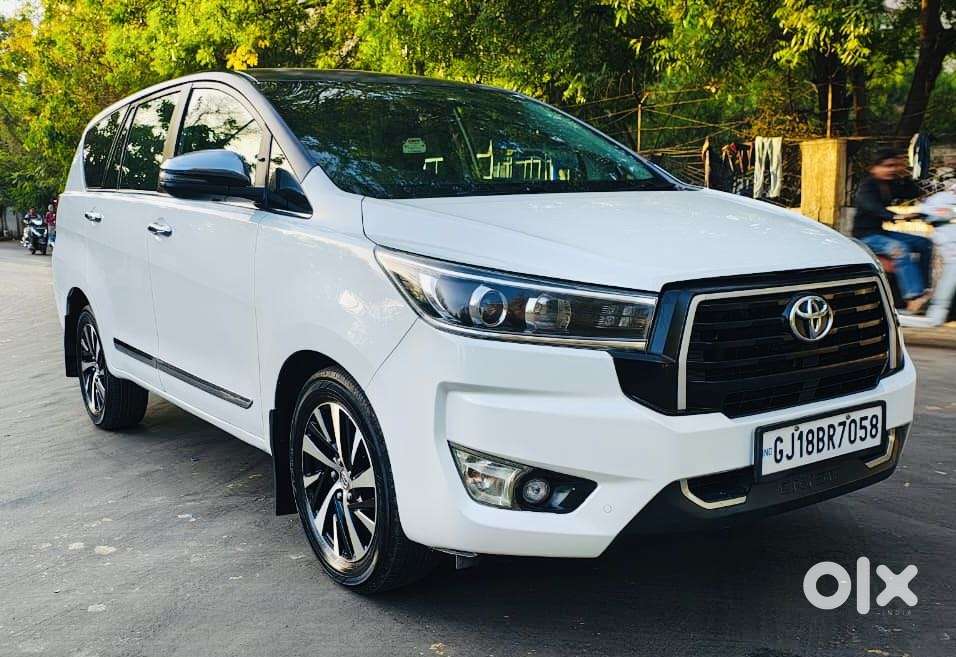 Toyota Innova Crysta 2.4 Z 7 Str, 2022, Diesel