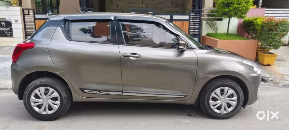 Maruti Suzuki Swift Vxi, 2020, Petrol