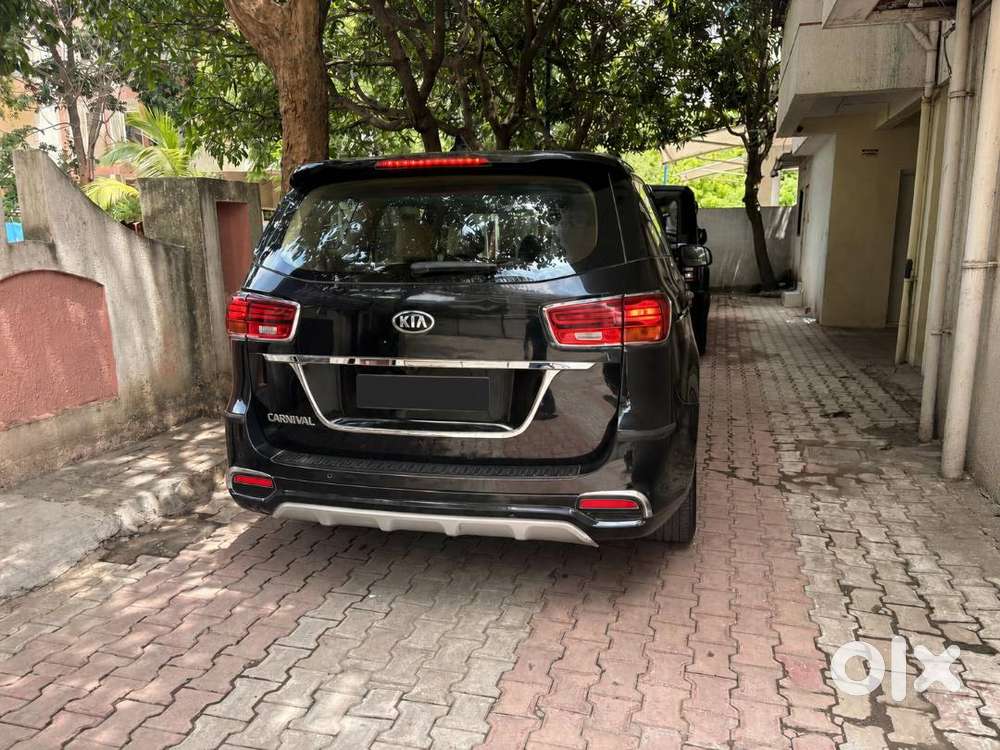 Kia Carnival Premium 2021 Year