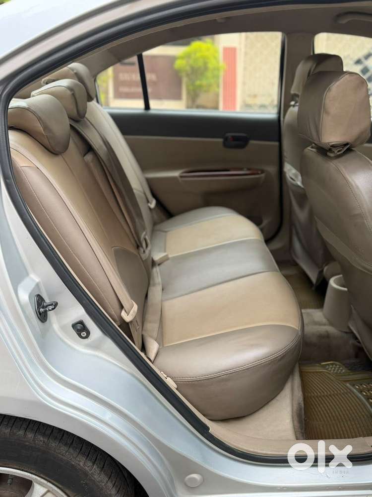 Hyundai Verna Transform 1.6 Sx Vtvt, 2011, Petrol