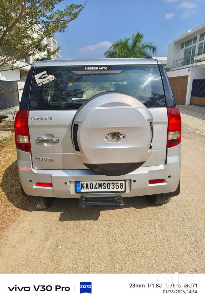 Mahindra Tuv 300 T8, 2016, Diesel