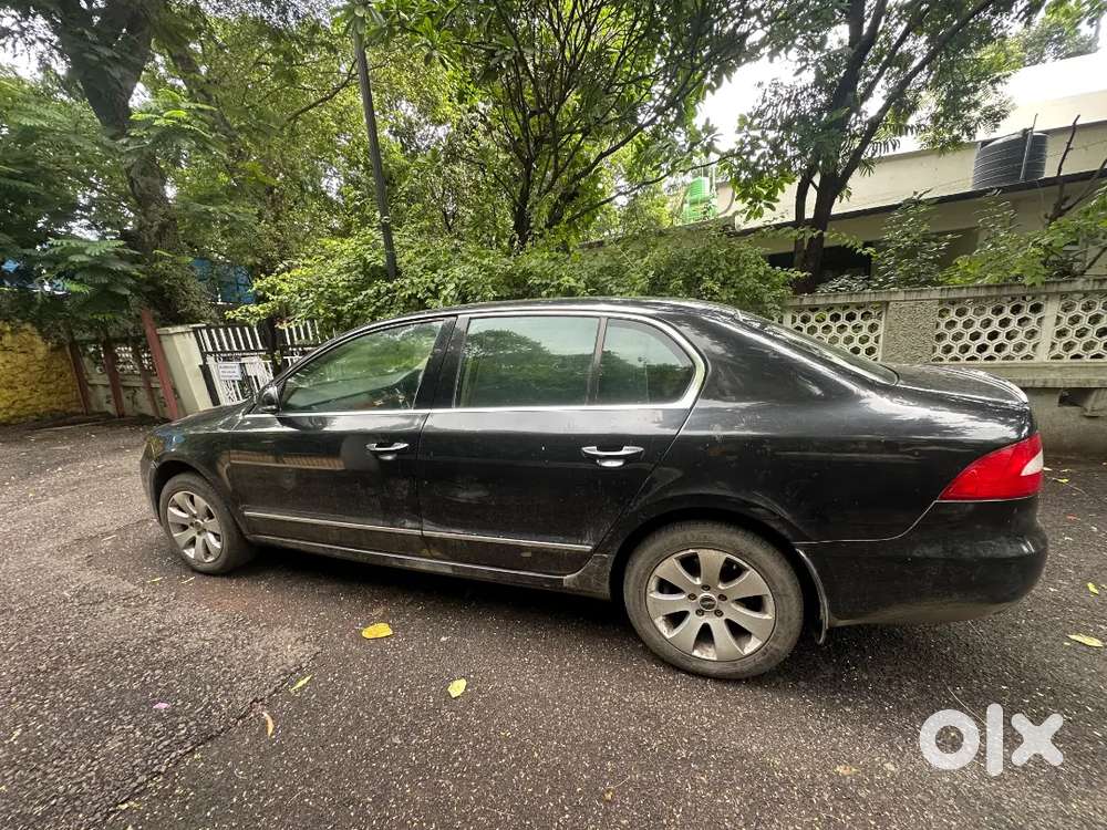 Skoda Superb Ambition 2011