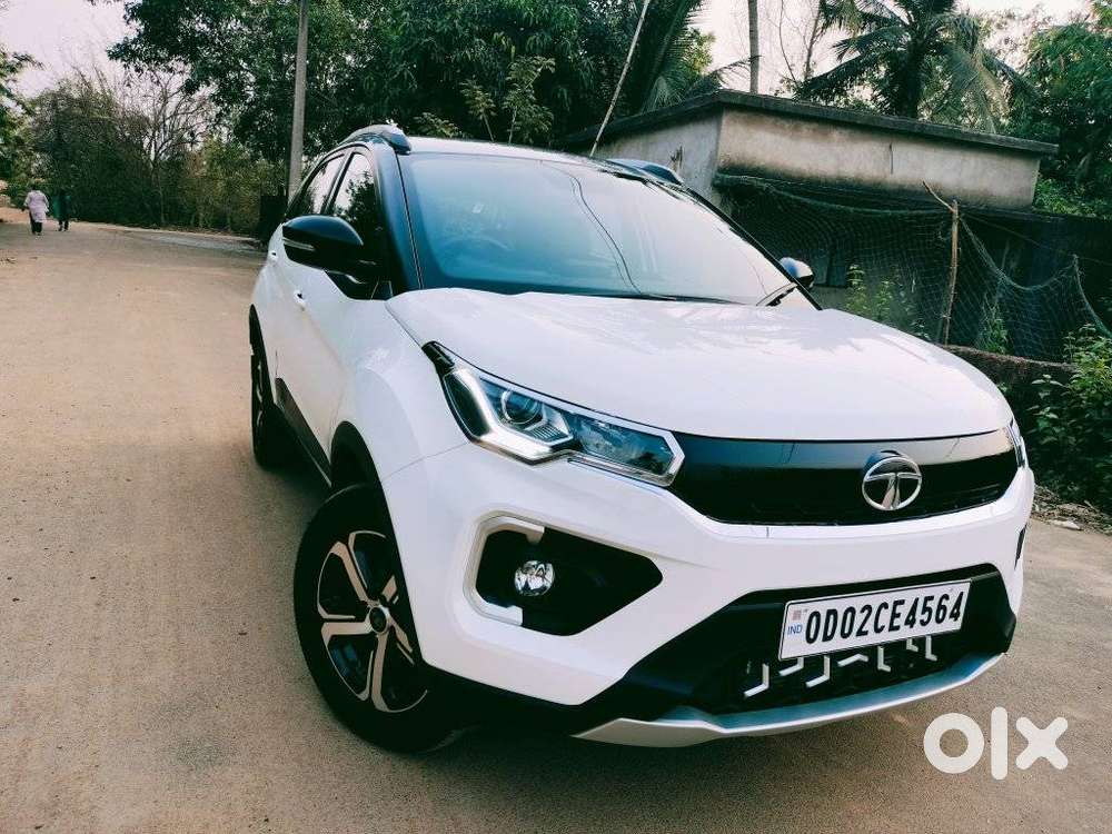 Tata Nexon 1.5 Revotorq Xza Plus Dual Tone Roof Amt, 2023, Diesel