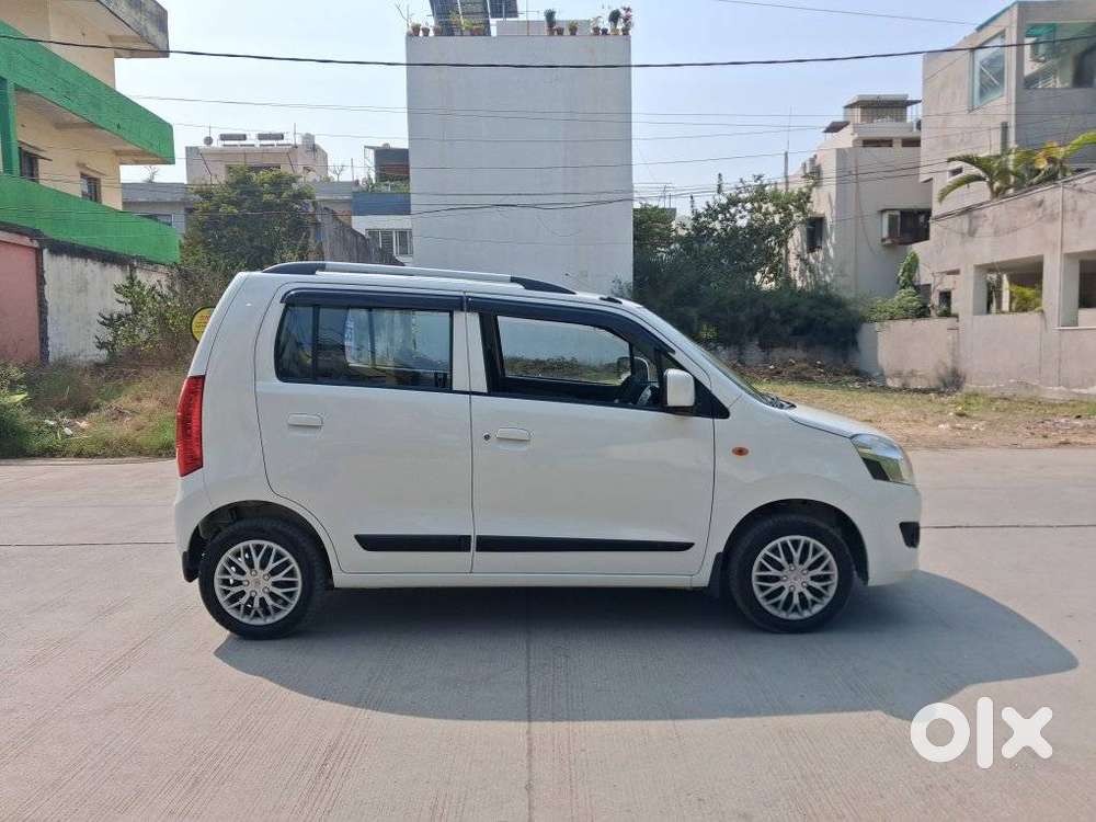Maruti Suzuki Wagon R Vxi, 2014, Petrol