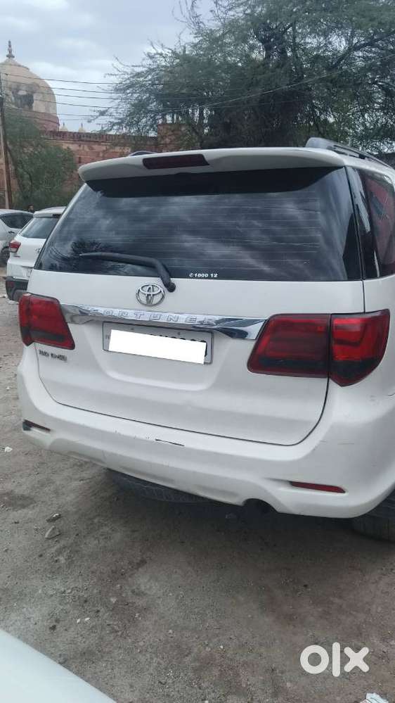 Toyota Fortuner 3.0 4x2 Mt, 2015, Diesel