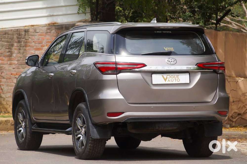 Toyota Fortuner 2.7 2wd At, 2017, Petrol