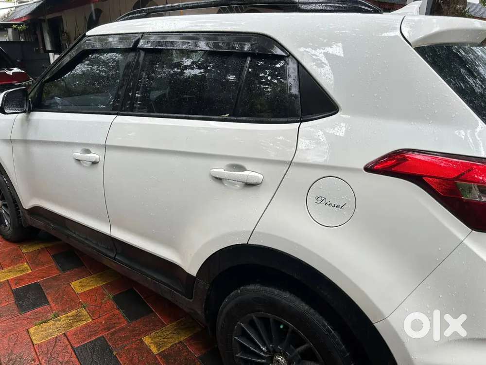 Original Kerala Registration Single Owner , Full Service At Showroom