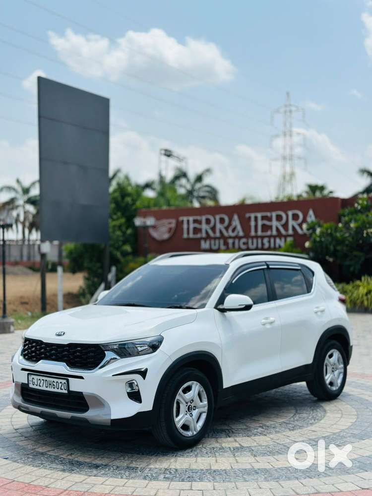 Kia Sonet, 2021, Petrol