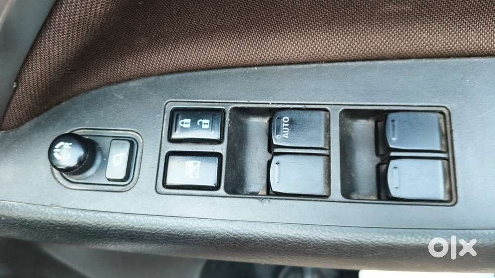 Maruti Suzuki Vitara Brezza 1.5 Zxi Plus Dual Tone, 2023, Petrol