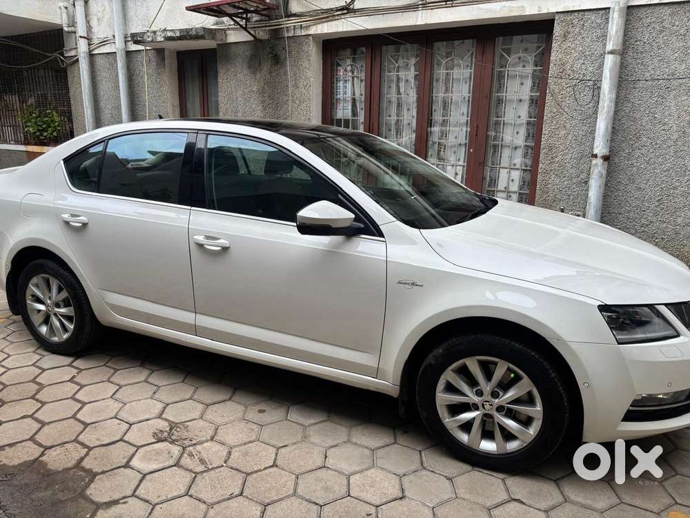 Skoda Octavia 1.8 Tsi At L K, 2018, Petrol