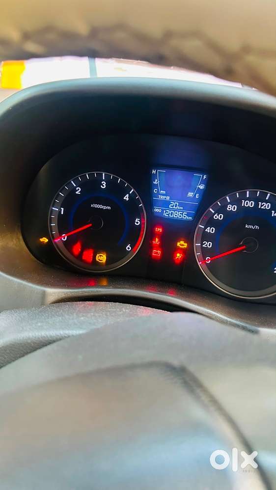 Hyundai Fluidic Verna Diesel 2012