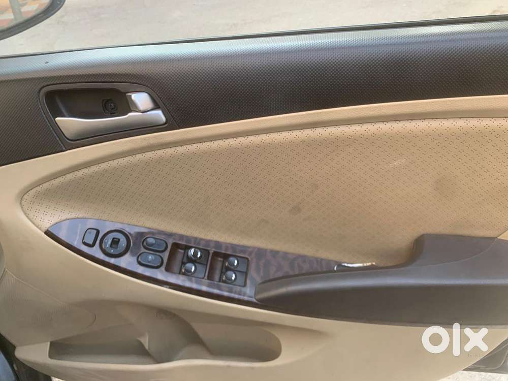 Hyundai Verna Fluidic 1.6 Crdi Sx, 2015, Diesel