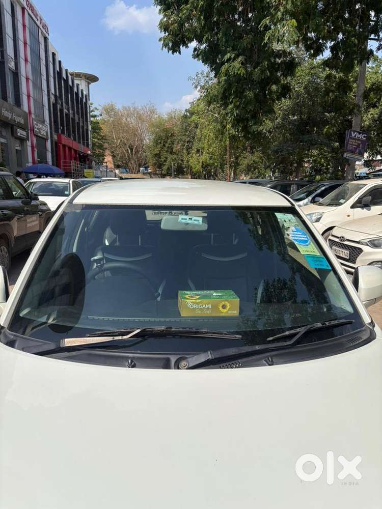 Maruti Swift 2015 Lxi(o)  1st Owner Excellent Condition