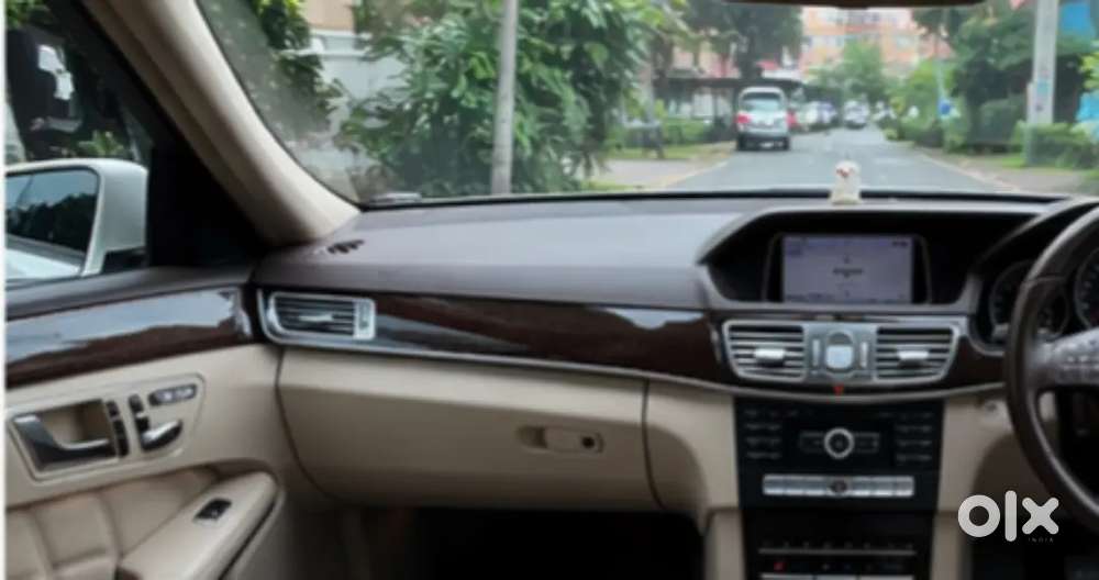 Mercedes-benz E-class 2011 Petrol 94000 Km Driven