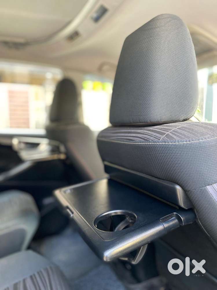 Toyota Innova Crysta 2.4 Vx Mt 8s, 2018, Diesel