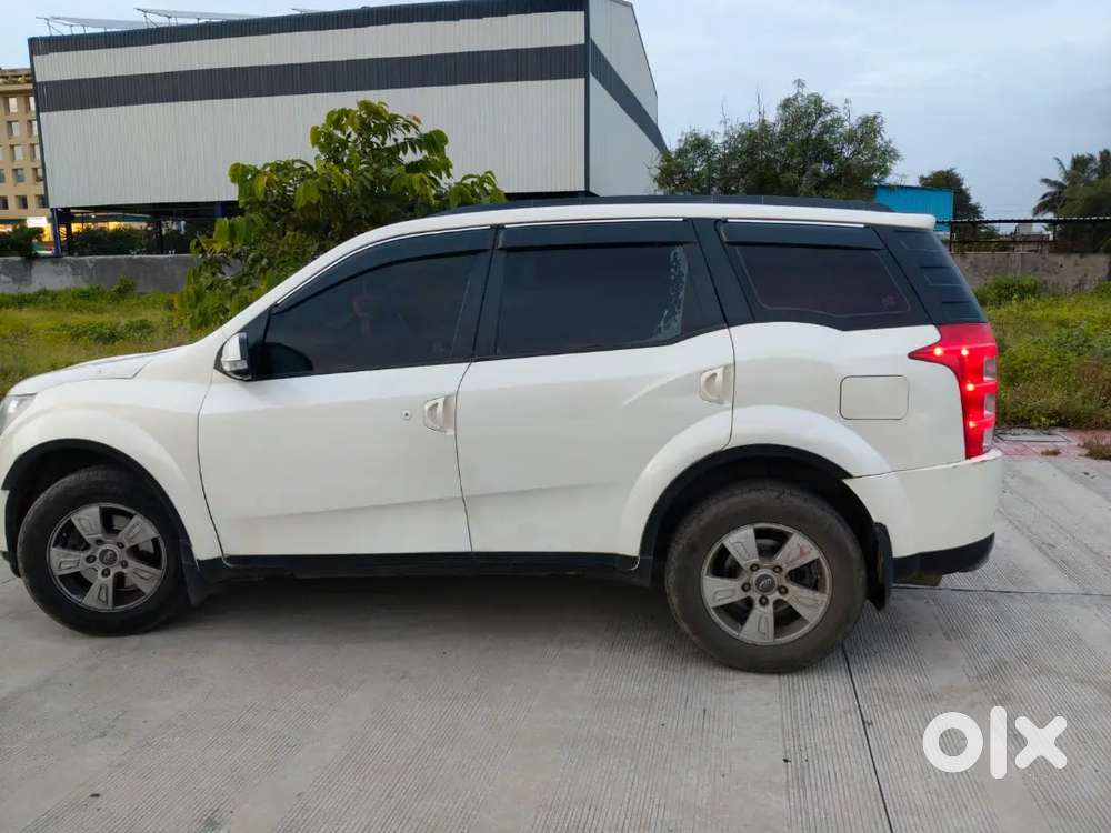 Xuv500 W8 Top