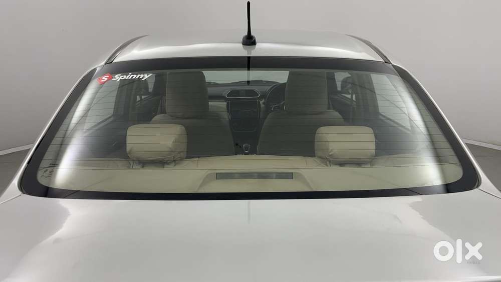 Maruti Suzuki Dzire 1.2 Zxi Plus Amt, 2018, Petrol