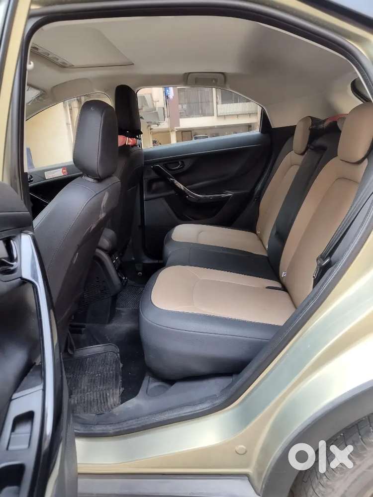 Tata Nexon 2022 Kaziranga Diesel Amt 29070 Km Run