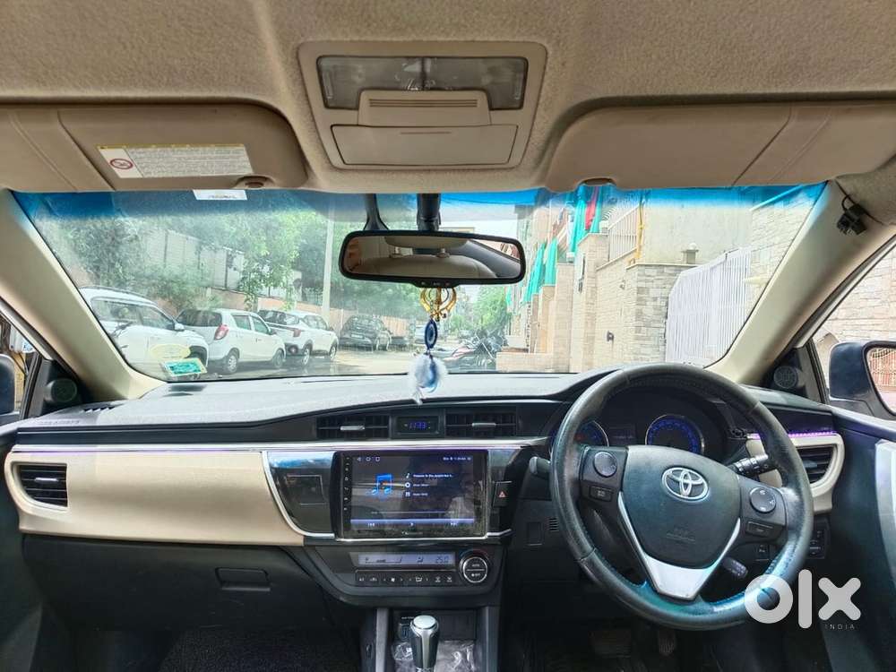 Toyota Corolla Altis 2014