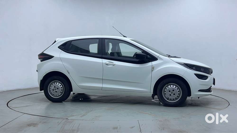 Tata Altroz 1.2 Xm, 2021, Petrol