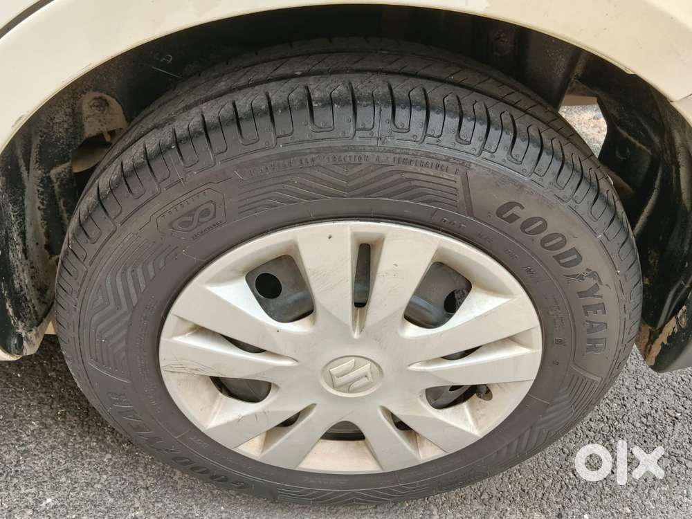 Maruti Suzuki Swift Dzire 1.3 Vxi, 2013, Petrol