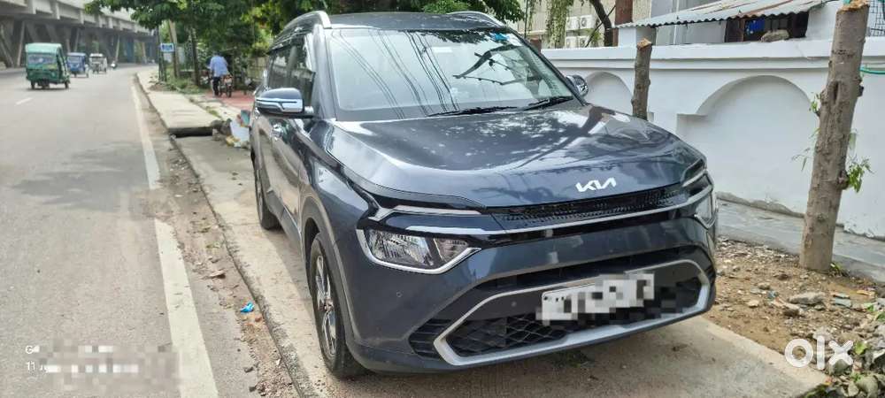 Kia Carens 2022 Petrol Well Maintained