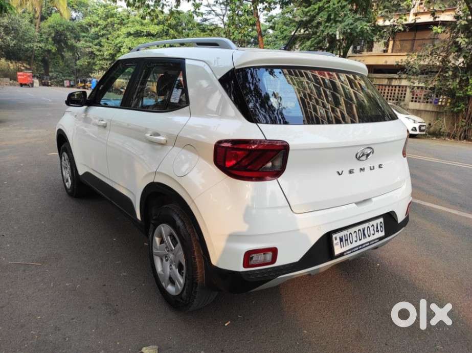 Hyundai Venue 1.2 S Plus, 2020, Petrol