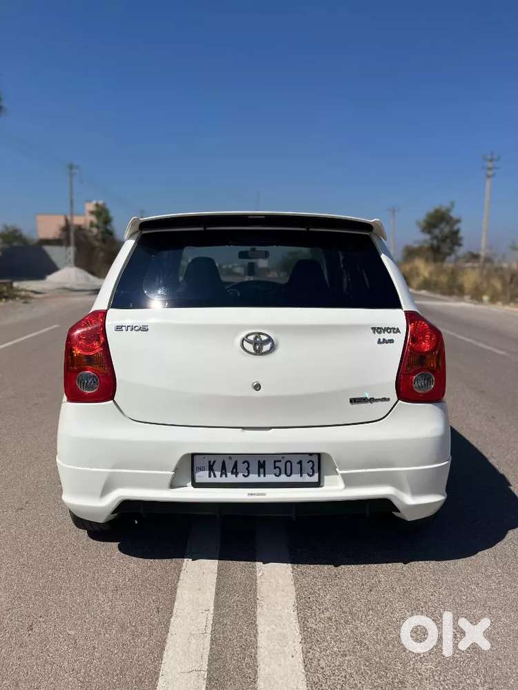 Toyota Etios Liva 2013 Diesel Well Maintained