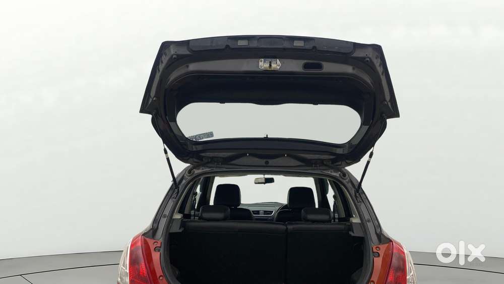 Maruti Suzuki Swift Vxi, 2016, Petrol