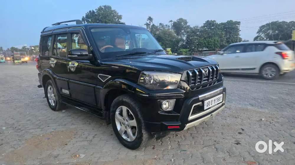 Mahindra Scorpio Classic 2020