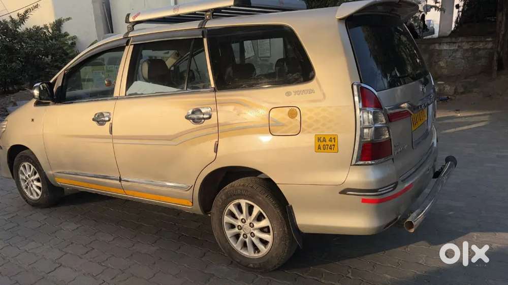 Toyota Innova 2011 Diesel Well Maintained