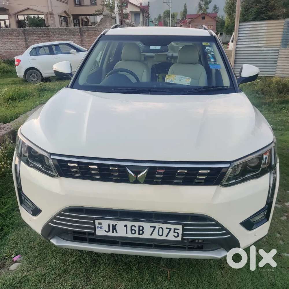 Mahindra Xuv300 2023 Petrol 40000 Km Driven