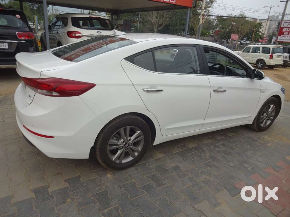 Hyundai Elantra 1.6 Sx Option At, 2018, Petrol