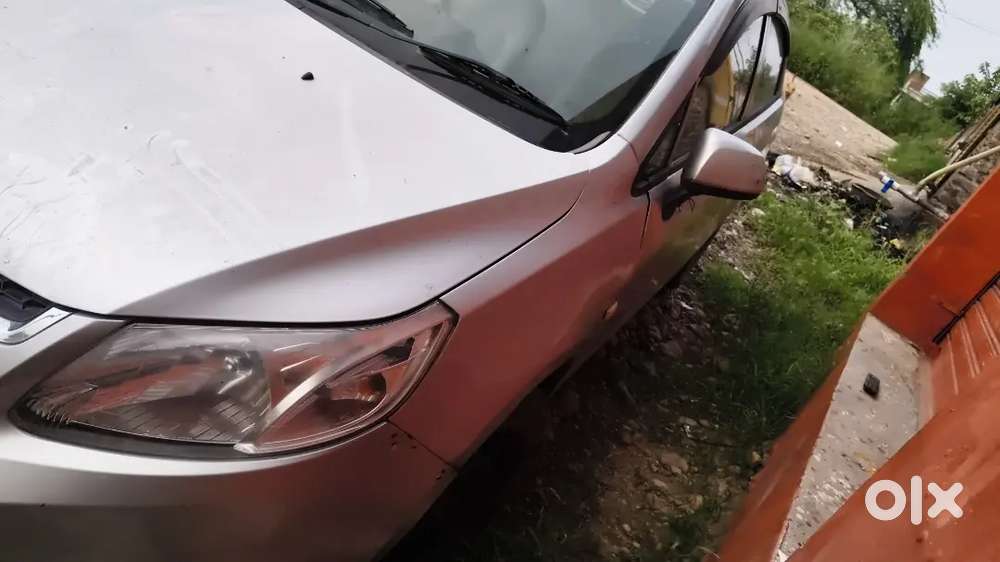 Chevrolet Sail Hatchback 2015